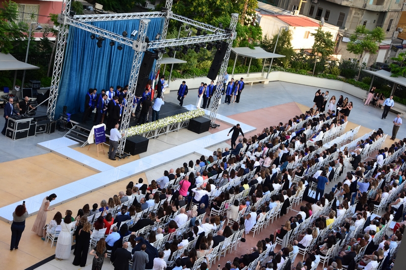 Grand Lycee Franco Prom